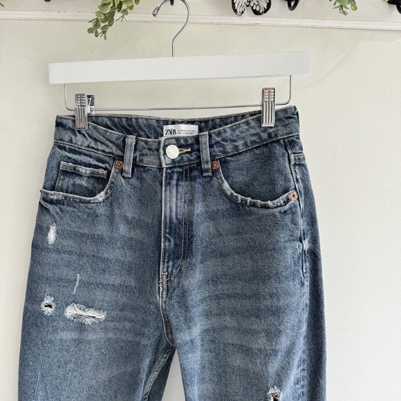Zara High Rise Straight Leg Distressed Jeans Size 4 - Picture 4 of 5